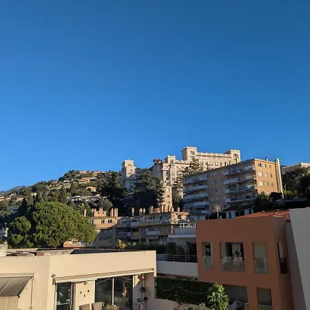 Apartment Vue Degagee, Emplacement Ideal, Climatise *